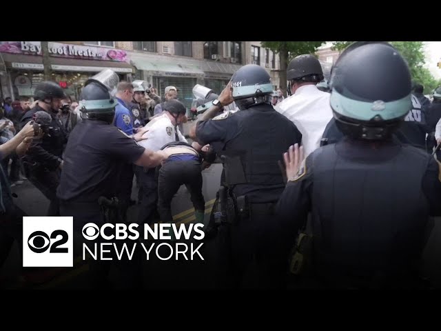 ⁣At least two dozen protesters arrested in Brooklyn, police say