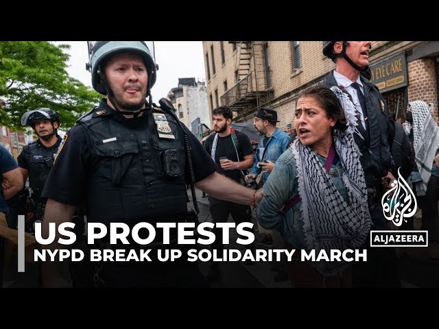 ⁣NYPD break up Palestine solidarity march and arrest several protesters