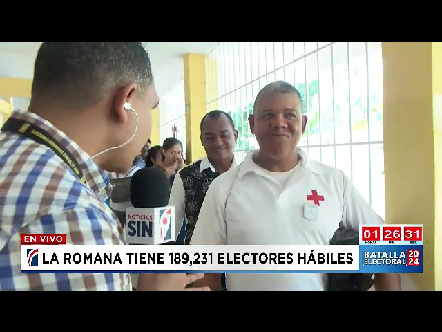 ⁣En el liceo secundario Tiburcio Millán López en La Romana proceso de votación con normalidad