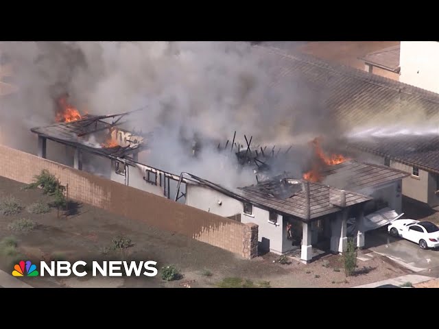 ⁣Arizona home in flames after man breaks in to hold baby and mother hostage