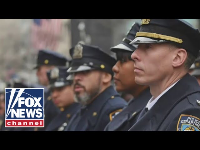 ⁣What’s behind the ‘alarming’ rate of NYPD officers leaving the force?