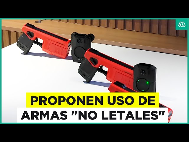 ⁣Proponen uso de armas "no letales" en Chile: Buscan que policías usen taser con electrosho