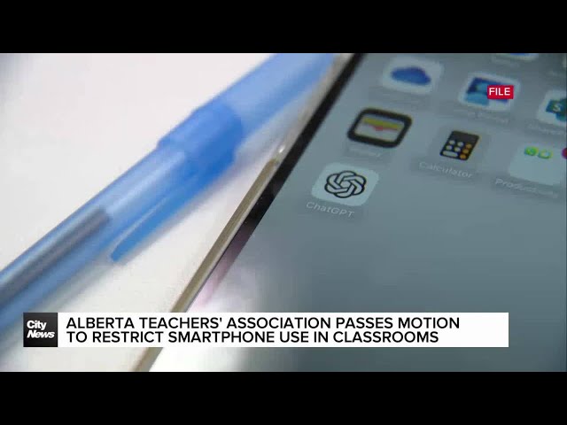 ⁣Alberta Teachers' Association passes motion to restrict smartphone use in classrooms