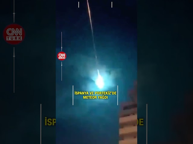 ⁣Meteor Geceyi Aydınlattı⁠ Herkes Kafasını Gökyüzüne Çevirdi!