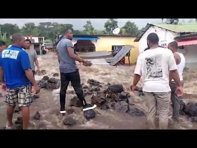 ⁣Inondation aux Comores : Voici la situation actuelle, l’eau a envahi plusieurs maisons et les rues