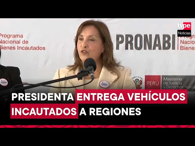 ⁣Presidenta Dina Boluarte entregó a regiones vehículos incautados por Pronabi