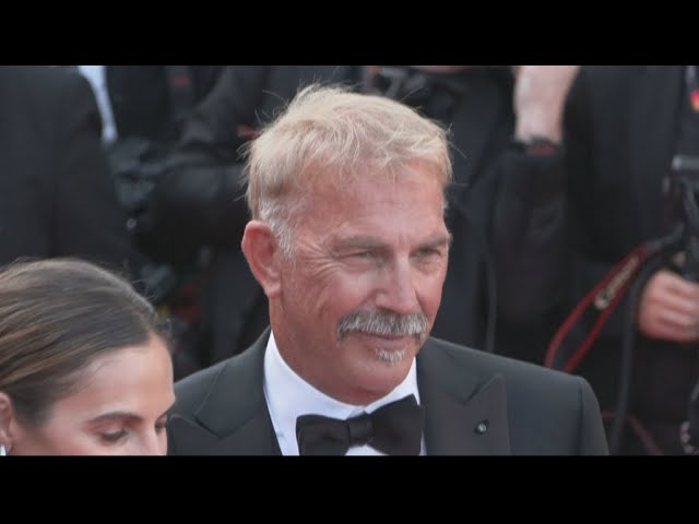 ⁣À l'Affiche à Cannes : l'acteur américain Kevin Costner à la conquête de la Croisette • FR