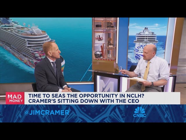 ⁣Norwegian Cruise Line CEO Harry Sommer sits down with Jim Cramer
