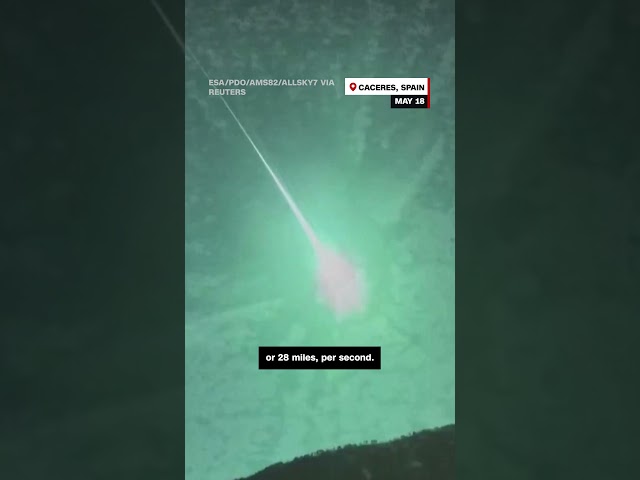 ⁣Fireball lights up night sky in Spain and Portugal