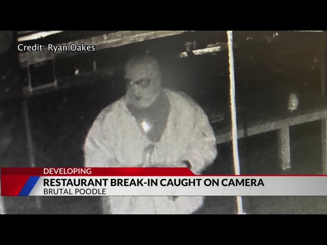 ⁣Thieves break into Denver restaurant, taking cash, cards