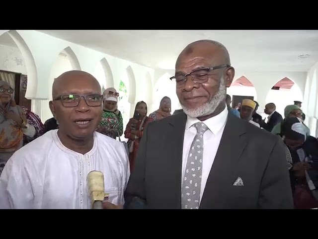 ANJOUAN: Passation technique entre le Gouverneur Anissi Chamsidine et Dr Zaidou Youssouf #Yalatuf