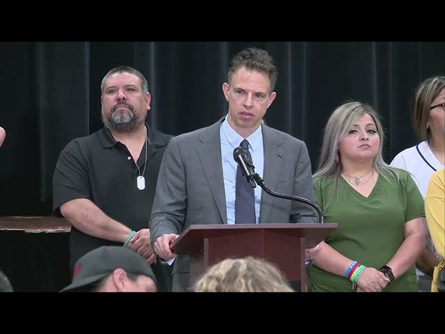 ⁣Uvalde school shooting: Families announce $2M settlement with city, suit against state police
