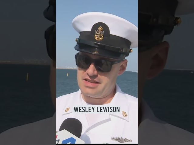 ⁣USS Carl Vinson arrives for Fleet Week LA