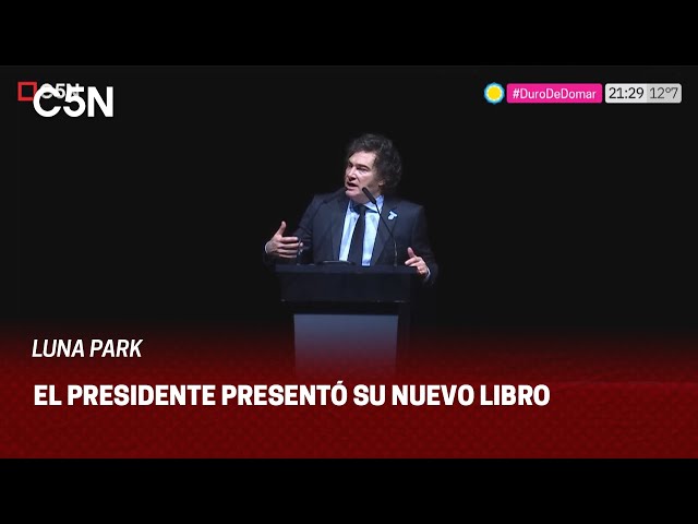 ⁣JAVIER MILEI PRESENTÓ su nuevo LIBRO en el LUNA PARK