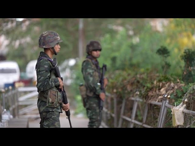 En Birmanie, la conscription obligatoire fait fuir les jeunes vers la Thaïlande voisine • FRANCE 24