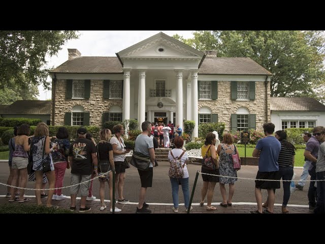 ⁣Elvis Presley's granddaughter fights Graceland foreclosure sale and alleges fraud