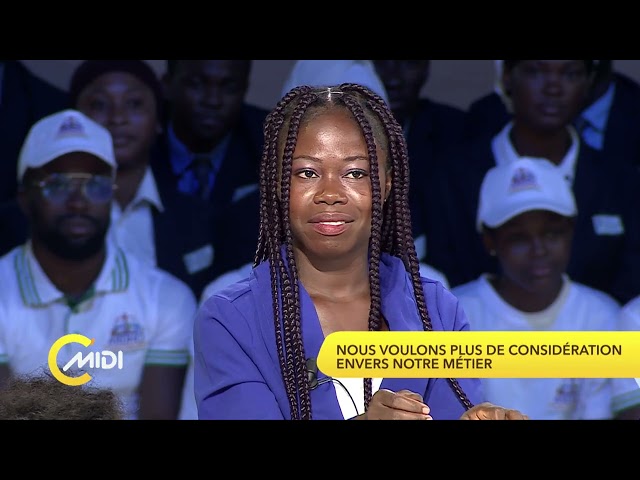 ⁣J'ai dû démissionner de mon dernier boulot de servante. nous a confié Sara Koffi.