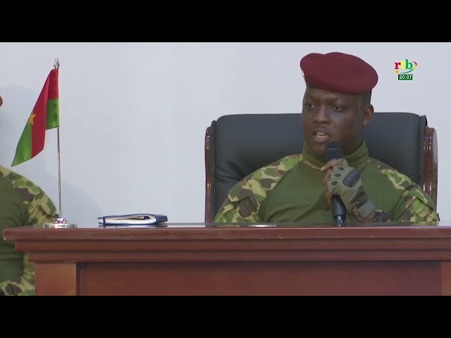 ⁣Le Chef de l’Etat, le Capitaine Ibrahim Traoré, échange avec les VDP
