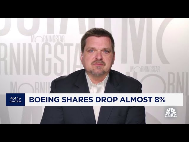 ⁣'Stock is undervalued': Morningstar's Nicolas Owens on Boeing's latest setback