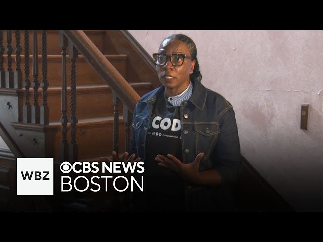⁣Roxbury mom helps young women of color explore careers in tech field