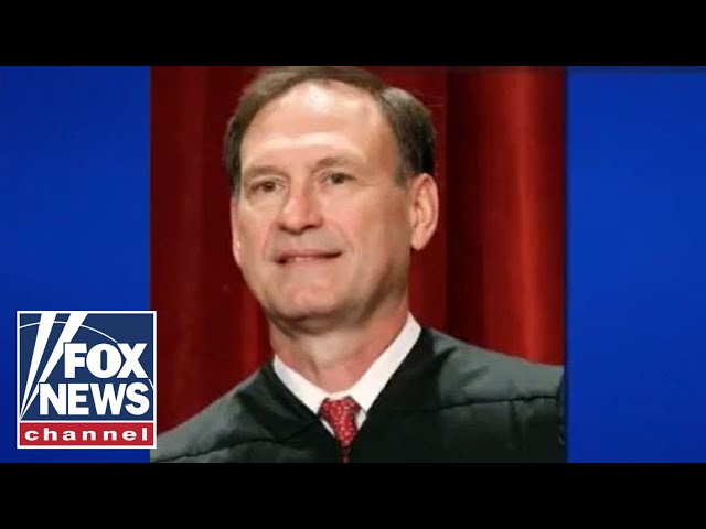 ⁣Justice Alito triggers backlash for flying Appeal to Heaven flag