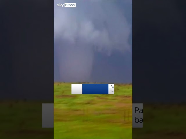 ⁣Large tornado rips through Oklahoma as severe storms hit central US