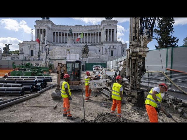 ⁣Rome : une ligne de métro sous le Colisée