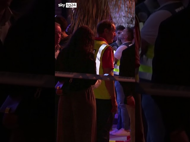 ⁣Crolla terrazza a Palma di Maiorca, morti e feriti