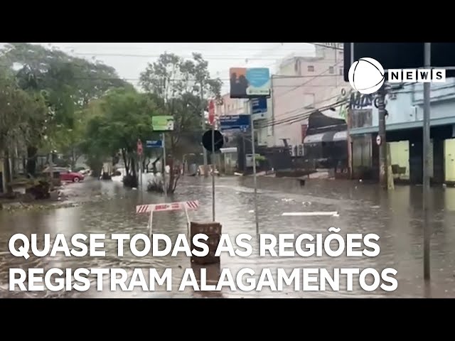 ⁣Quase todas as regiões de Porto Alegre registram alagamentos