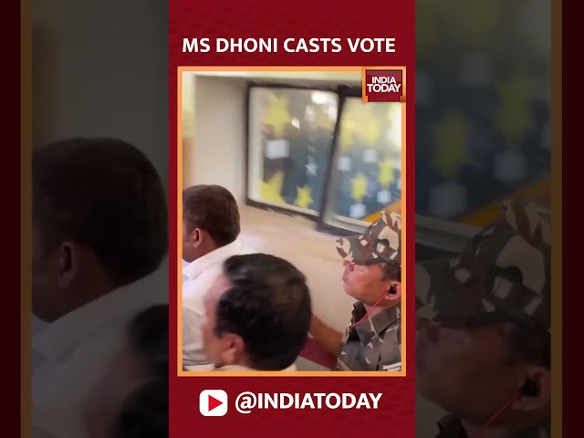 ⁣Mahendra Singh Dhoni Casts His Vote In The 6th Phase Of Lok Sabha Elections 2024 | India Today News