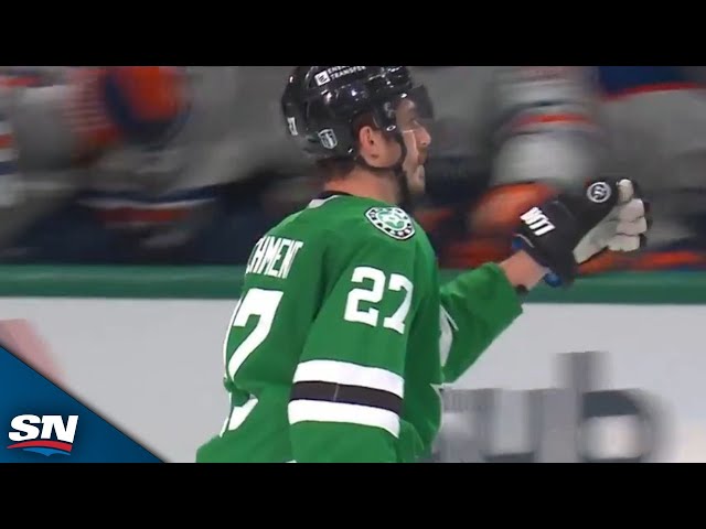 ⁣Mason Marchment Redirects Ryan Suter Point Shot For Cheeky Goal