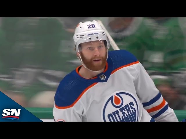 ⁣Oilers And Stars Score Under A Minute Apart To Ignite Early Fireworks