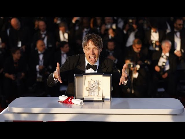 ⁣Cannes 2024: Sean Bakers Sexarbeiterinnen-Liebesgeschichte "Anora" gewinnt Goldene Palme