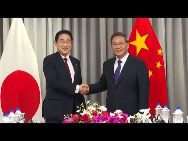 ⁣Entretien entre les Premiers ministres chinois et japonais