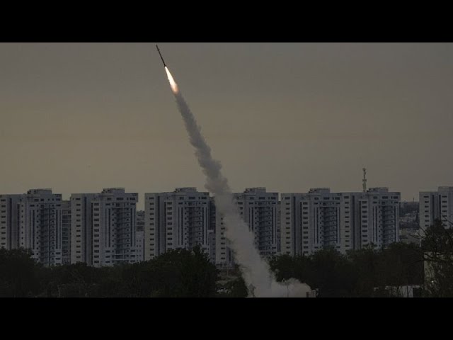 Les sirènes à Tel-Aviv pour la première fois depuis des mois, Hamas "tire un barrage" depu