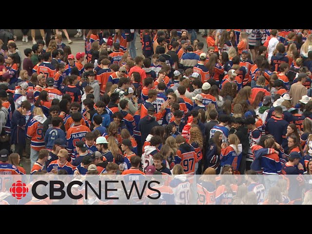 ⁣Oilers fans fill downtown Edmonton to watch team's Game 2 loss in Dallas