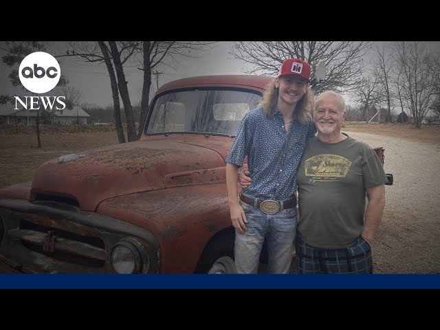 ⁣Missouri man restores his grandfather's cherished 1954 pickup truck