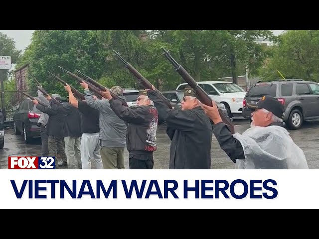 ⁣South Chicago remembers Vietnam War heroes with fundraiser to restore mural