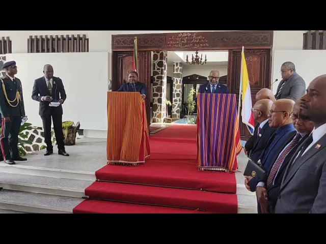 en direct: déclaration du président de la république azali assoumani et le président de Mozambique