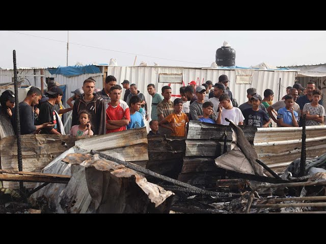 ⁣Une frappe israélienne sur un camp de déplacés à Rafah fait 45 morts