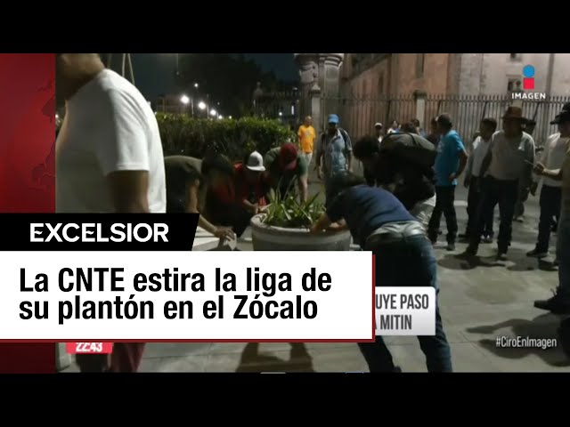 ⁣CNTE mantiene plantón indefinido en Zócalo capitalino