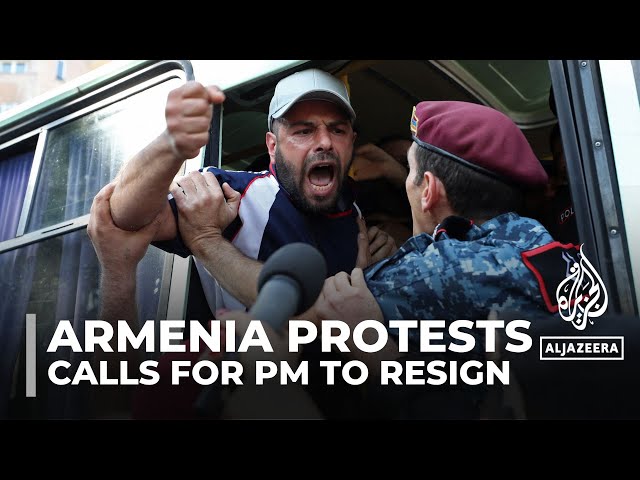 ⁣Armenia protests: Calls for PM Nikol Pashinyan to resign