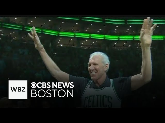 ⁣Basketball world mourns death of Bill Walton and more top stories