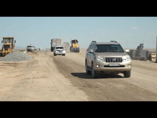 Атырау – Астрахань бағытындағы айналма жолдың су өткізу құбыры бұзылды