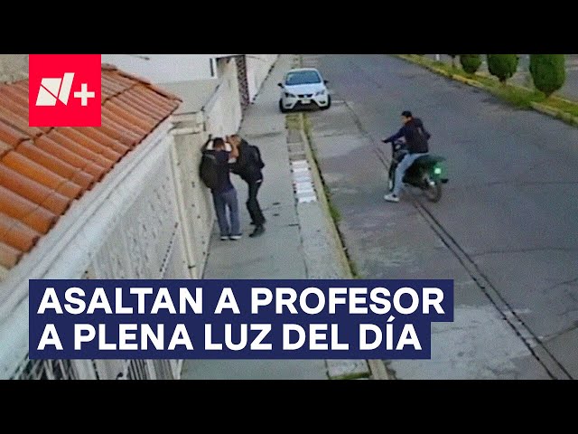 ⁣Asaltan a profesor y le roban hasta la mochila cuando iba a dar clases - N+