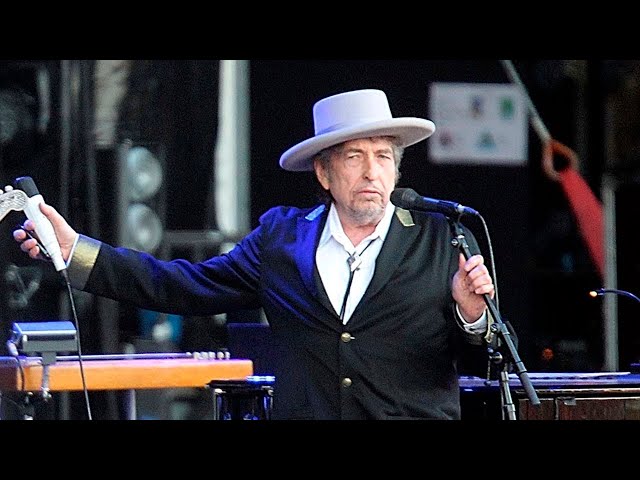 ⁣Unpublished Bob Dylan lyrics to be auctioned off