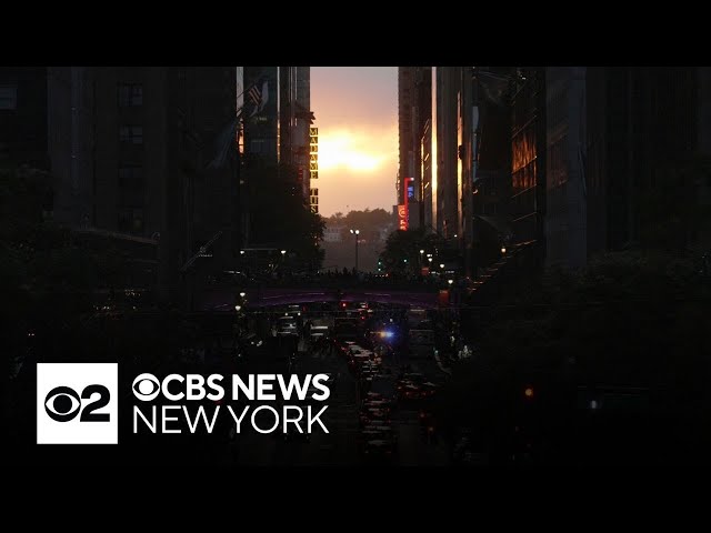 ⁣See the first Manhattanhenge sunset of 2024