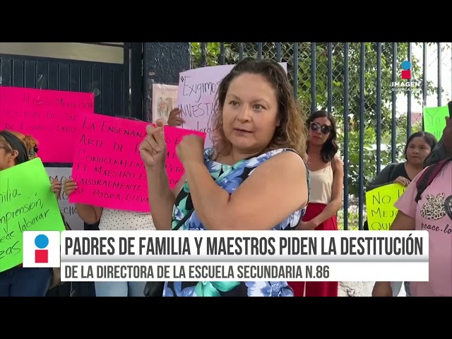 ⁣Padres de familia y maestros piden destitución de la directora de la Secundaria N.86 | Rey Suárez