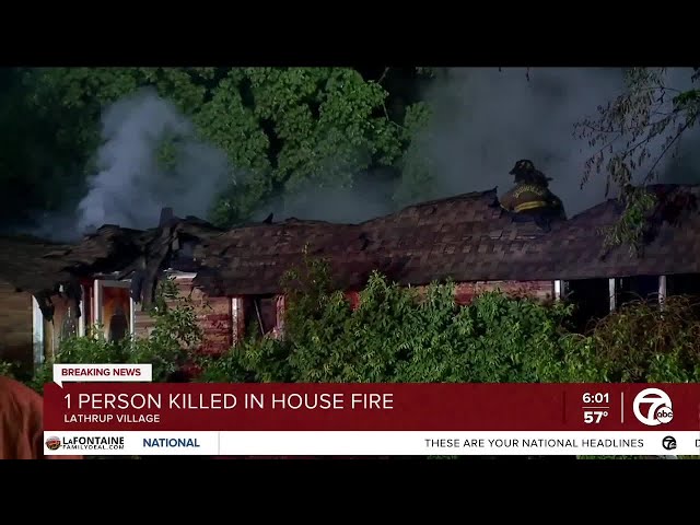 ⁣1 person killed in house fire