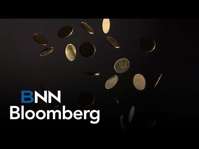 ⁣Loonie under pressure amid rate cut bets